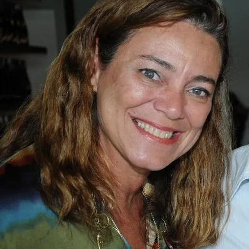 Portrait of Fabiola Mansur