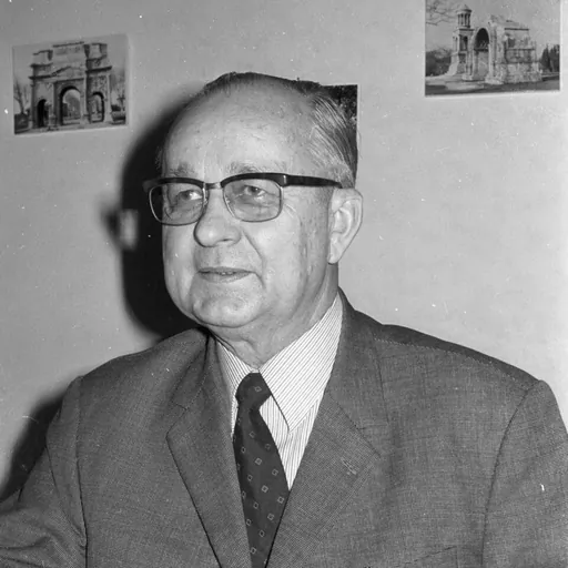 Portrait of Hermann Hinz