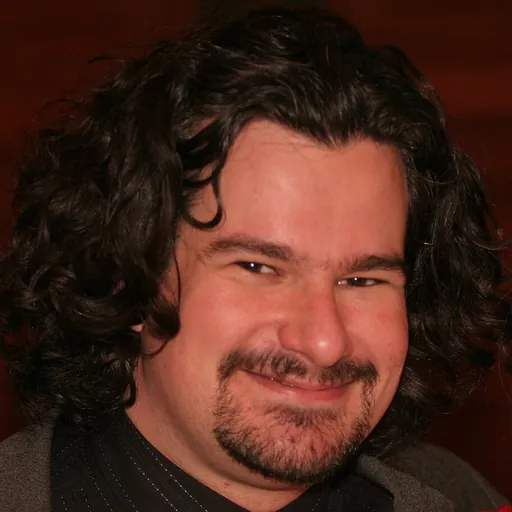 Portrait of Jason Gorber