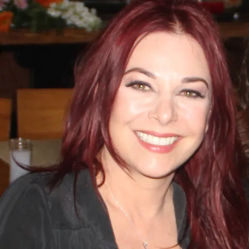 Portrait of Şenay Gürler