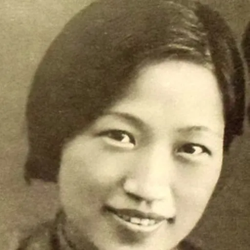 Portrait of Meng Qingshu