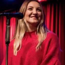 Portrait of Julia Michaels