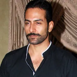 Portrait of Sudhanshu Pandey