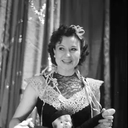 Portrait of Marianne Stanior