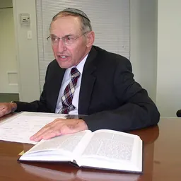 Portrait of Aaron Rakeffet-Rothkoff
