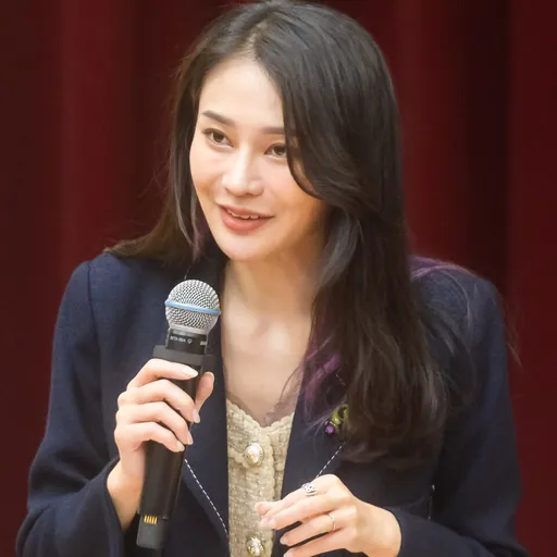 Portrait of Lai Pin-yu
