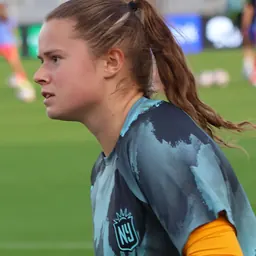 Portrait of Erin McKinney