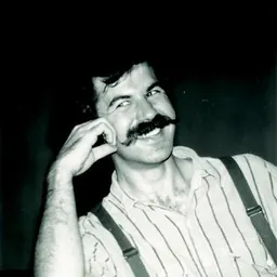 Portrait of Francis Bonahon
