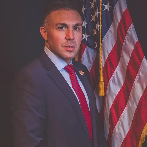 Portrait of Ryan Bizzarro