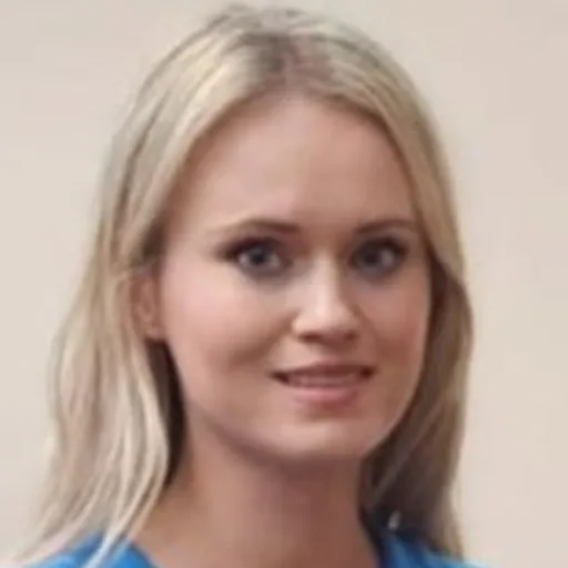 Portrait of Jade McGlynn