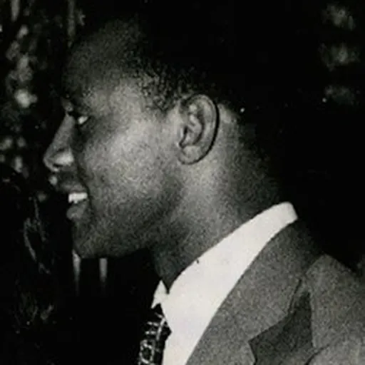 Portrait of Breno Mello