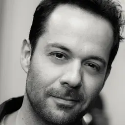 Portrait of Stéphane Debac