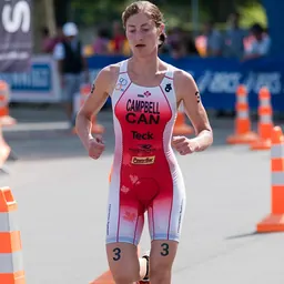 Portrait of Lauren Campbell