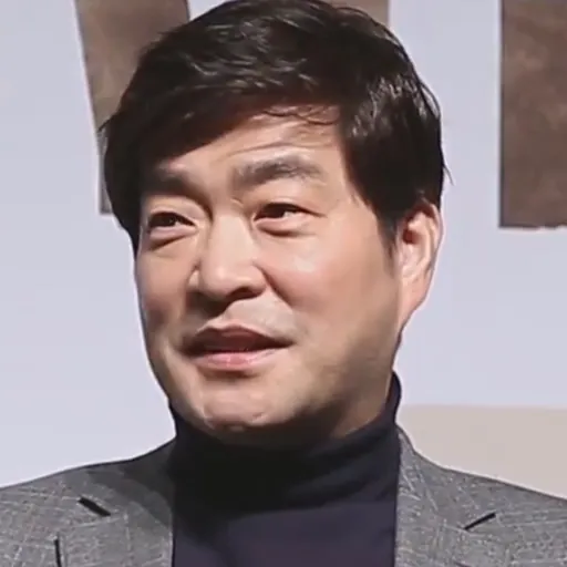 Portrait of Son Hyun-joo