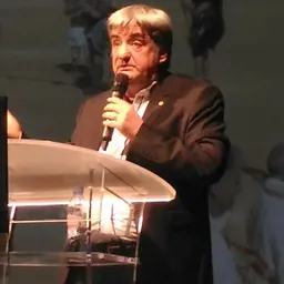 Portrait of Éric Teyssier