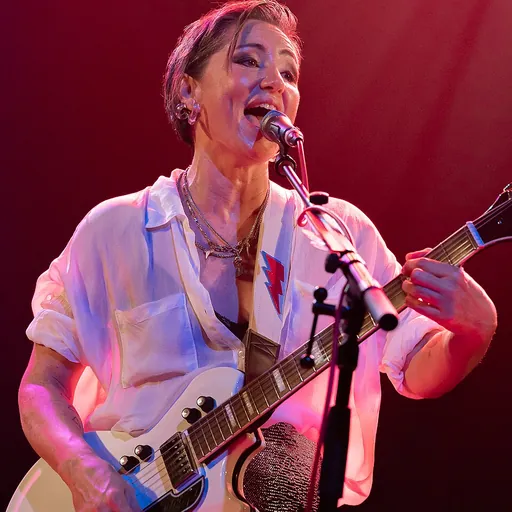 Portrait of KT Tunstall