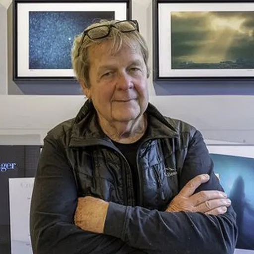 Portrait of Bill Curtsinger