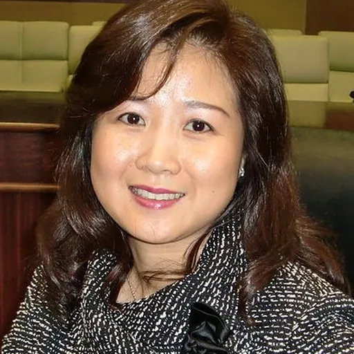 Portrait of Melinda Chan