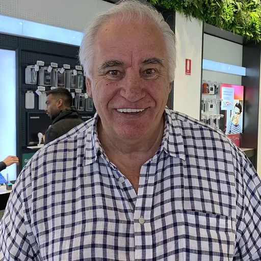 Portrait of Sam Kekovich