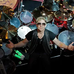 Portrait of Mark Schulman