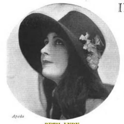 Portrait of Beth Lydy