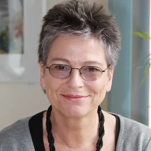 Portrait of Ulrike Poppe