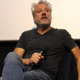 Portrait of Wally Pfister