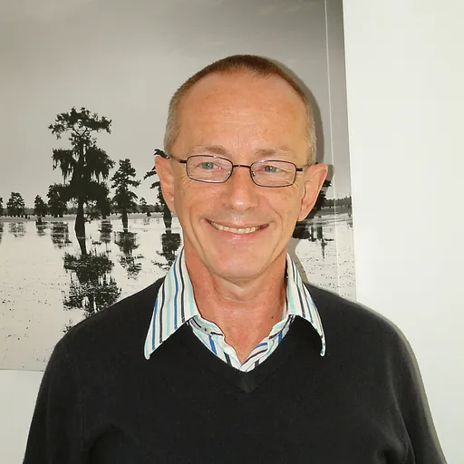 Portrait of Topper Headon