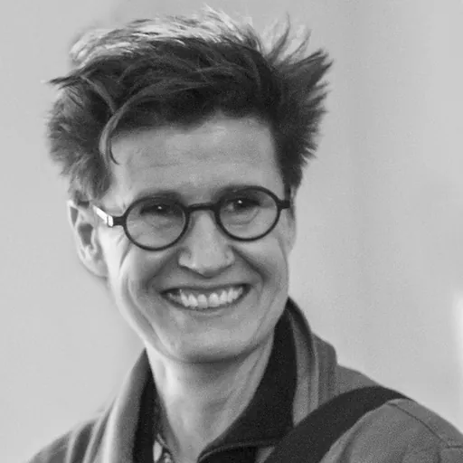 Portrait of Rachel Ara