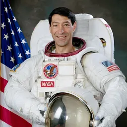 Portrait of Mario Runco Jr.