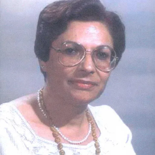 Portrait of Miriam Glazer-Ta'asa