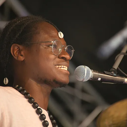 Portrait of Ezé Wendtoin