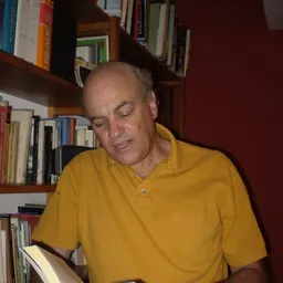 Portrait of Raúl Zibechi