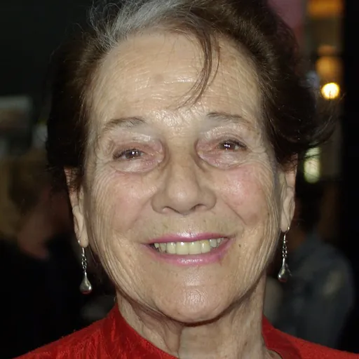 Portrait of Mónica Echeverría