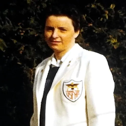 Portrait of Alison Hersey Risch