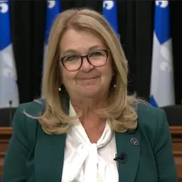 Portrait of Suzanne Roy