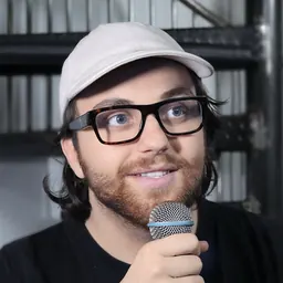 Portrait of Drew Louis