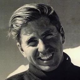 Portrait of Sel Hannah