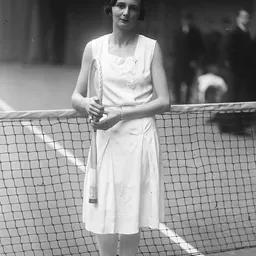 Portrait of Arlette Halff