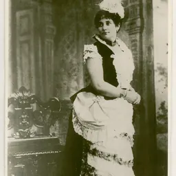 Portrait of Dorila Castell de Orozco