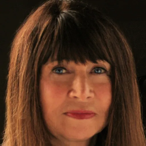 Portrait of Dee Dee Phelps