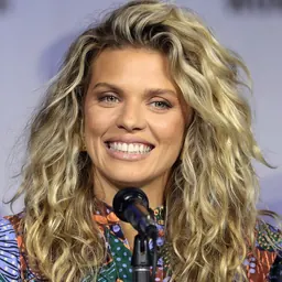 Portrait of AnnaLynne McCord