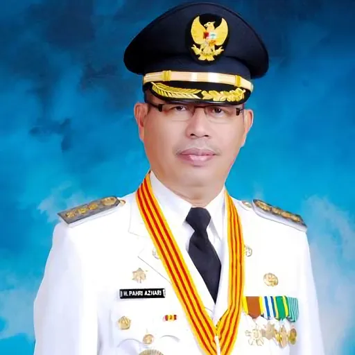 Portrait of Pahri Azhari