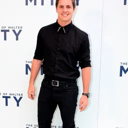 Portrait of Johnny Ruffo