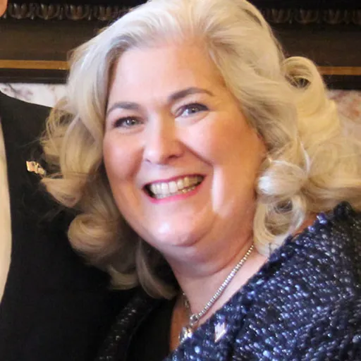 Portrait of Kelly Fenton