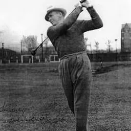 Portrait of Bob MacDonald