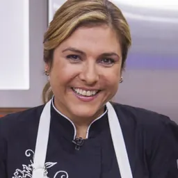 Portrait of Lorena Garcia