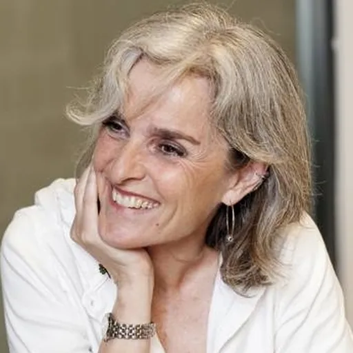 Portrait of Lourdes Oñederra