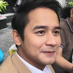 Portrait of JM De Guzman