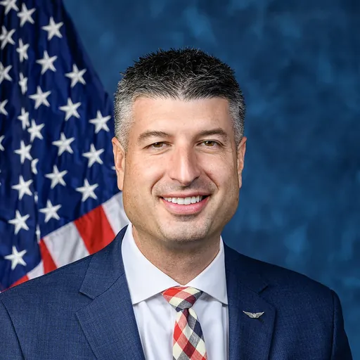 Portrait of Tom Barrett